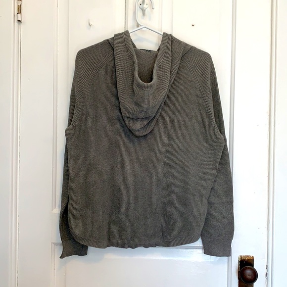 🌟3/$30. Ralph Lauren Waffle Knit Hoodie - Picture 4 of 4